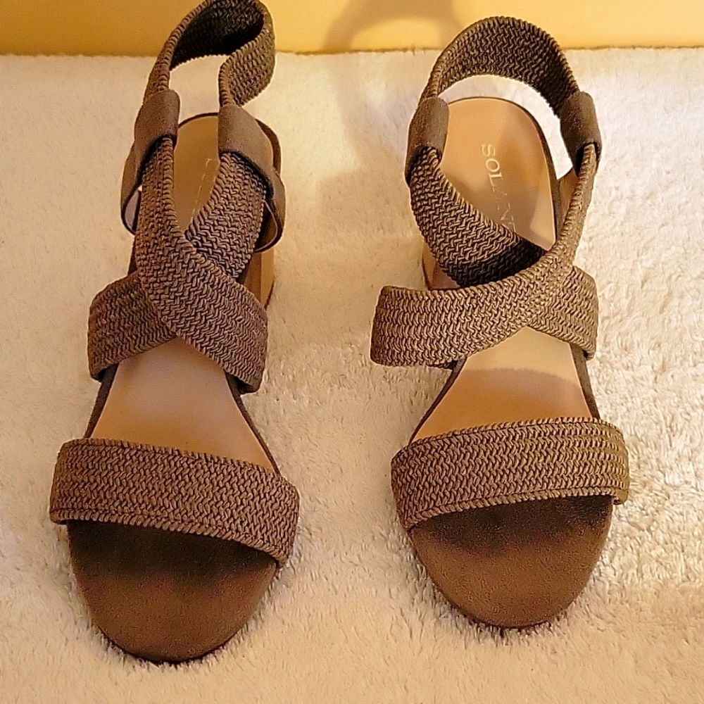 Solanz sandals